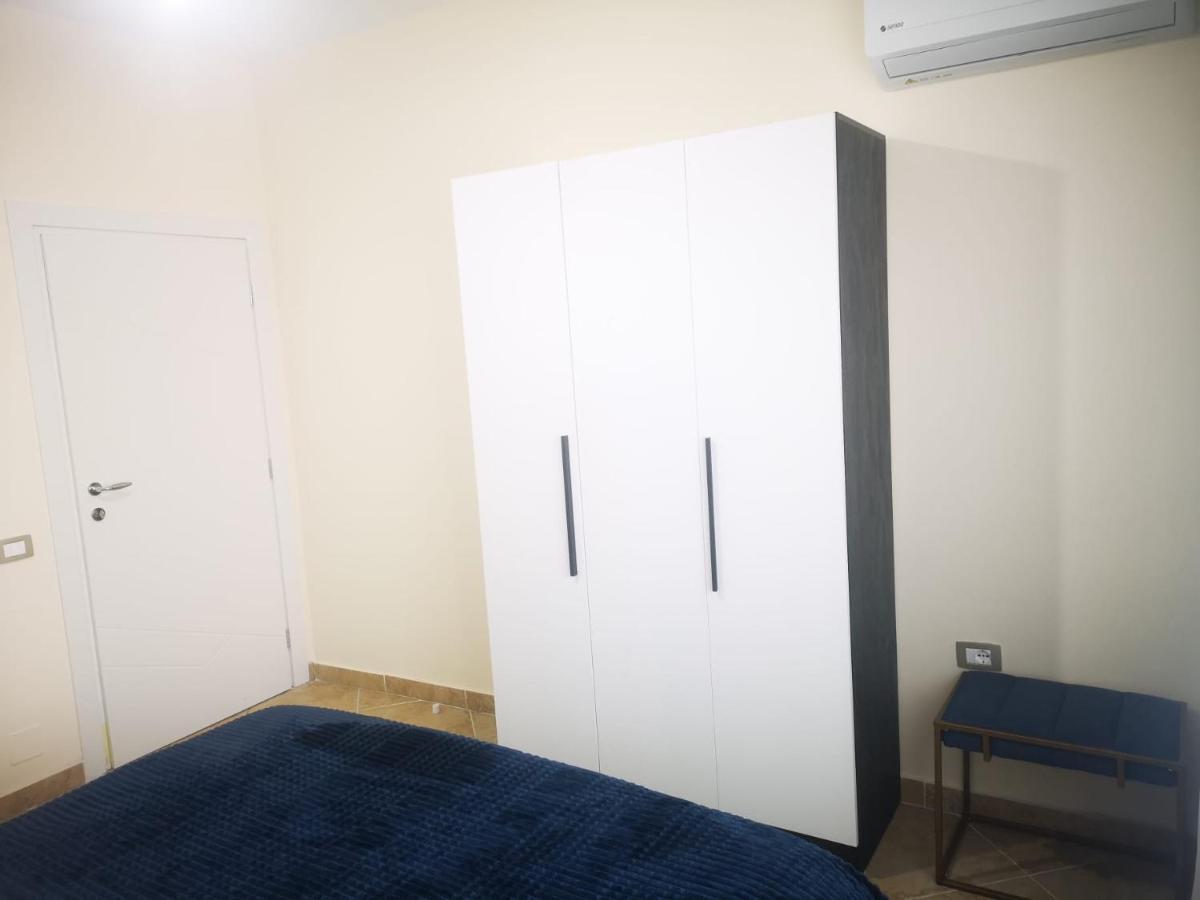Riviera Deluxe Apartments Vlore Luaran gambar